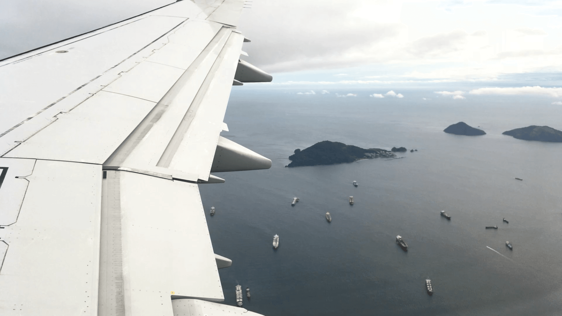 Ships in the waters before the Panama canal